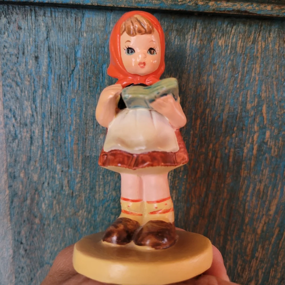 Vintage Girl with Book Figurine ~ Made in Sri Lanka ~ 1960s(?) ~ Charming!